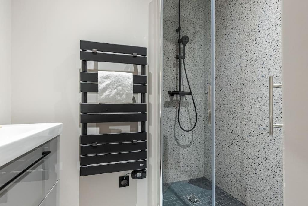 La Croix - Old Town Modern - 2 Bedrooms Appartement *