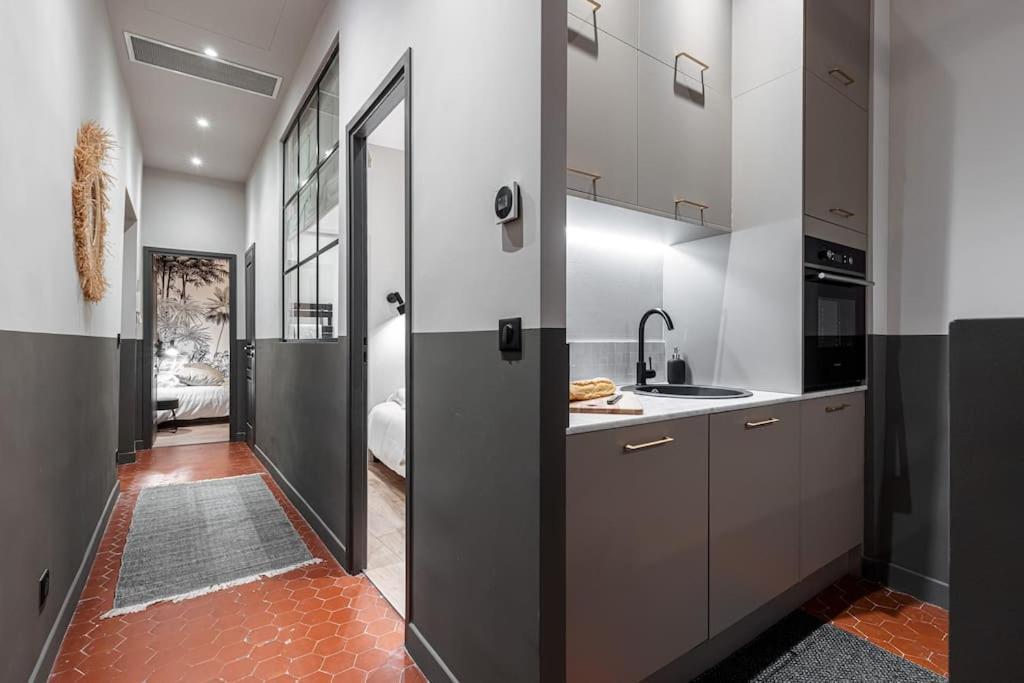 La Croix - Old Town Modern - 2 Bedrooms Appartement Nice