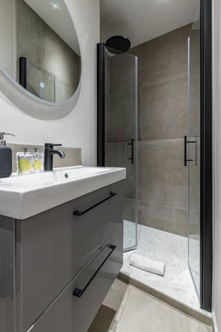 La Croix - Old Town Modern - 2 Bedrooms