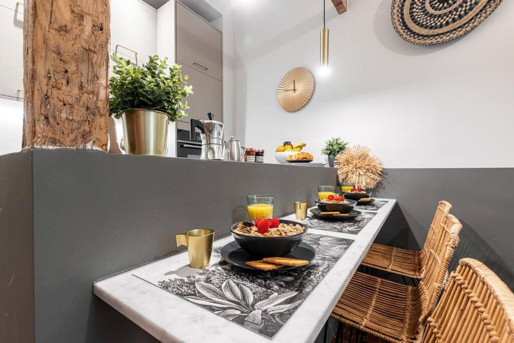 La Croix - Old Town Modern - 2 Bedrooms Apartment